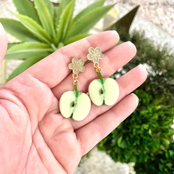 Floral Apple Earrings - Picture 4 of 5